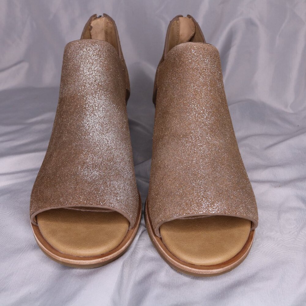Sofft Glitter Open Toe Ankle Booties Block Heel Size 8 NEW Without Box - Picture 4 of 8